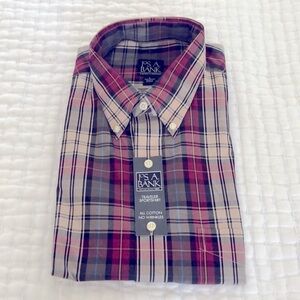 NEW JoS. A. Bank traveler’s collection sportshirt.